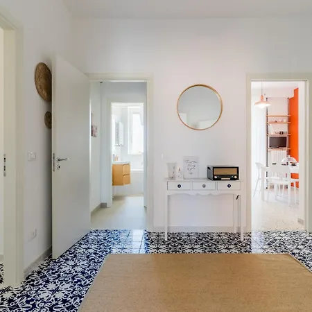 La Maiolica Blu - Selection ليتشي